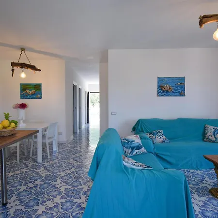 Casa vacanze Amazing In With Sauna