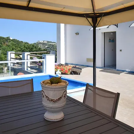 Amazing Home In Casamicciola Terme With Sauna * 카사밋쵸라테르메