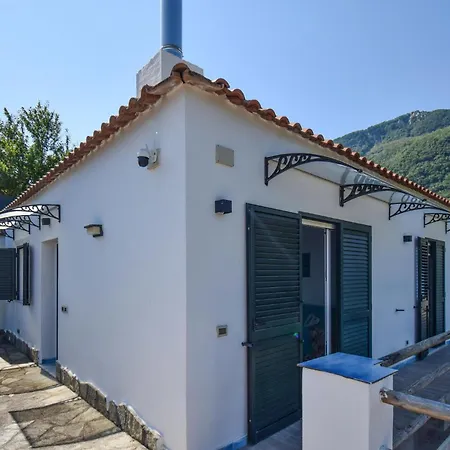 Casa vacanze Amazing In With Sauna Casamicciola Terme